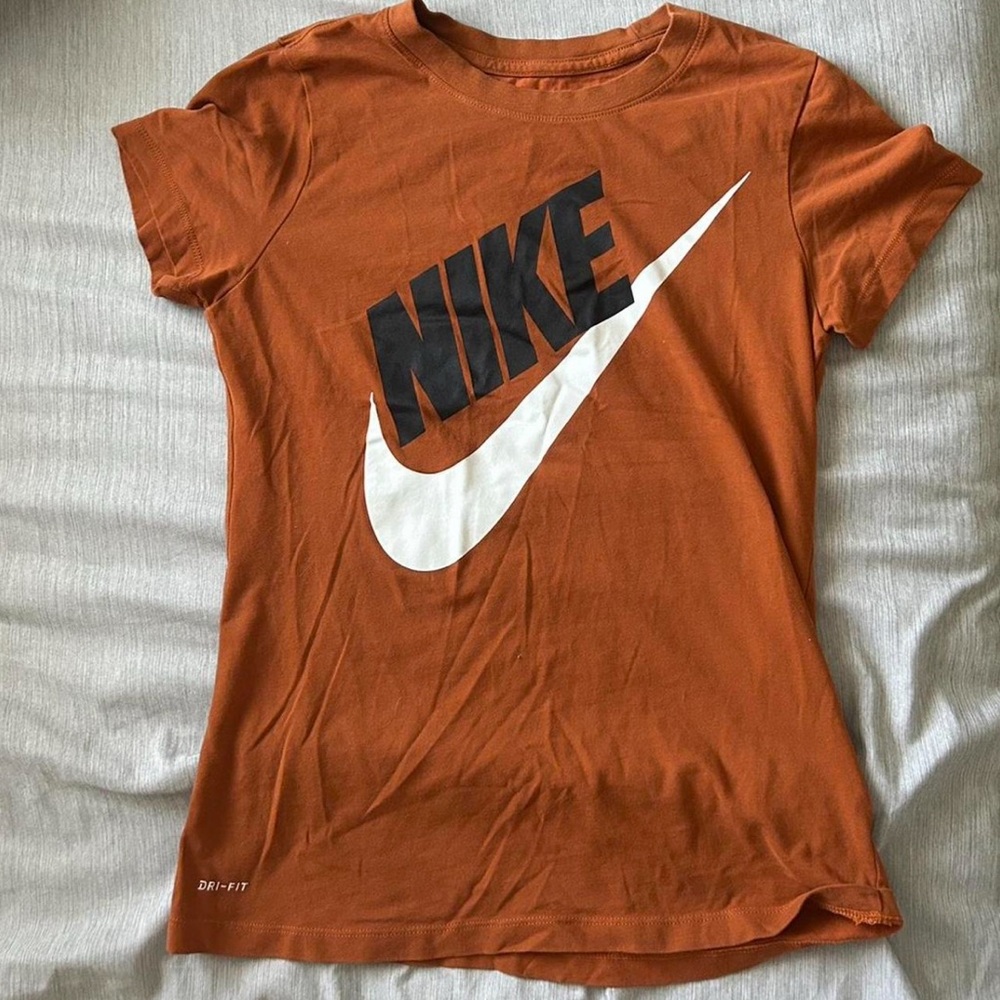 Nike Women's T-Shirt